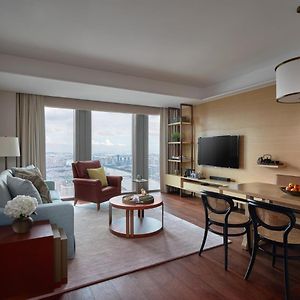 Rosewood Guangzhou, Enjoy Free Shuttle Bus Service Between The Hotel And The Canton Fair Complex During The Canton Fair